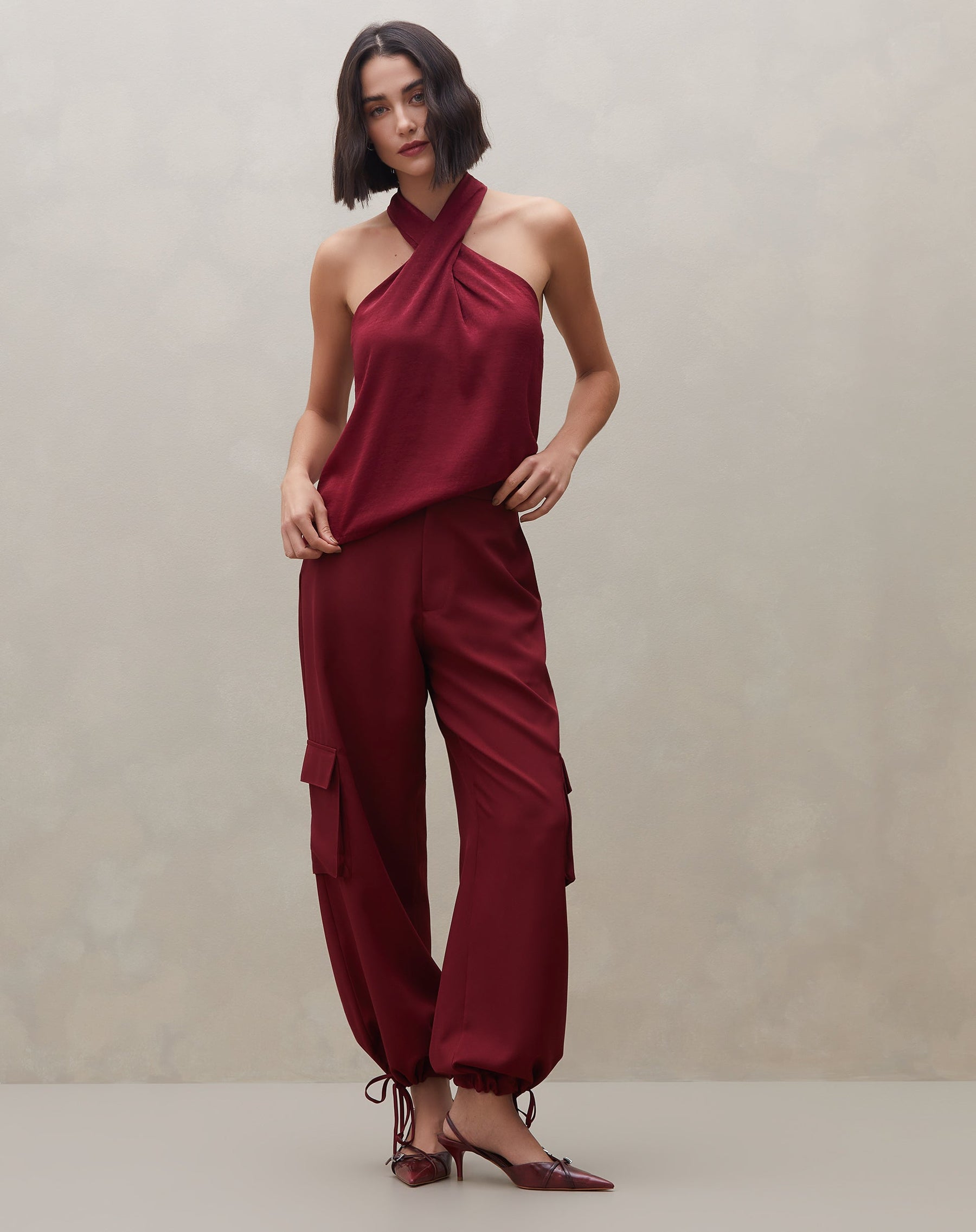Calça Cargo com Amarração no Tornozelo - Vinho